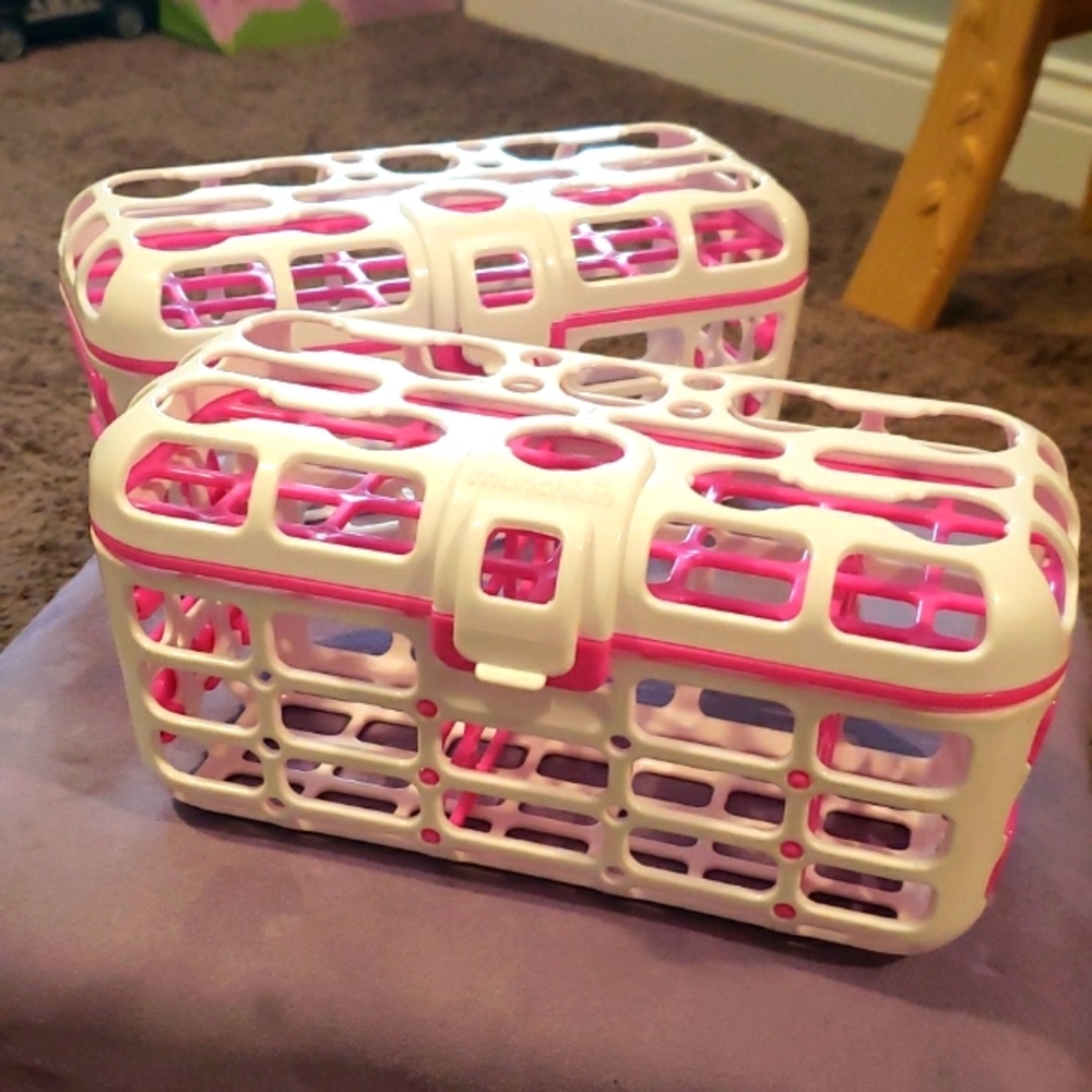 Munchkin Deluxe pink Dishwasher Baskets set of 2